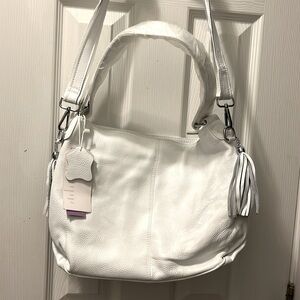 NWT.~Zency 100% Leather White Shoulder bag/ Tote/ Satchel/ Handbag